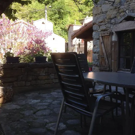 Cardabelle Maison Authentique A Louer بيت للعطل *