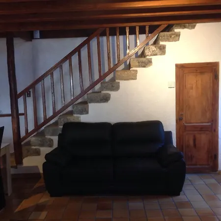 Cardabelle Maison Authentique A Louer مييو